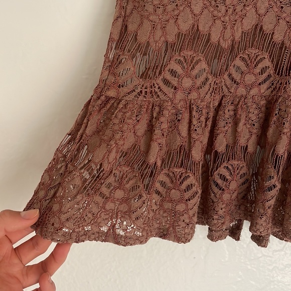 Lace Peplum Top - Picture 5 of 8